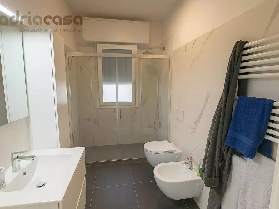 Immagine 6 di Appartamento in vendita  in Via Garibaldi a Misano Adriatico