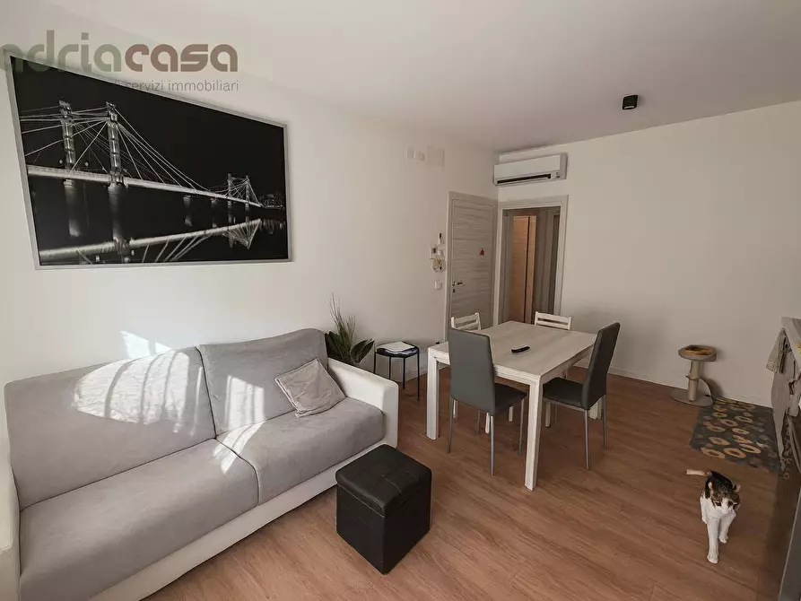 Immagine 2 di Appartamento in vendita  in Via Garibaldi a Misano Adriatico