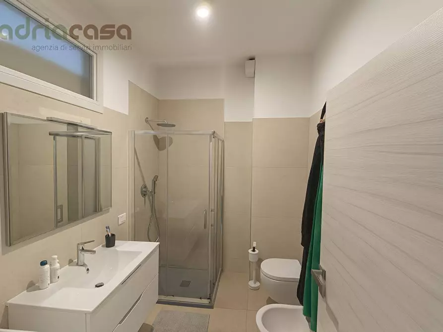 Immagine 7 di Appartamento in vendita  in Via Garibaldi a Misano Adriatico