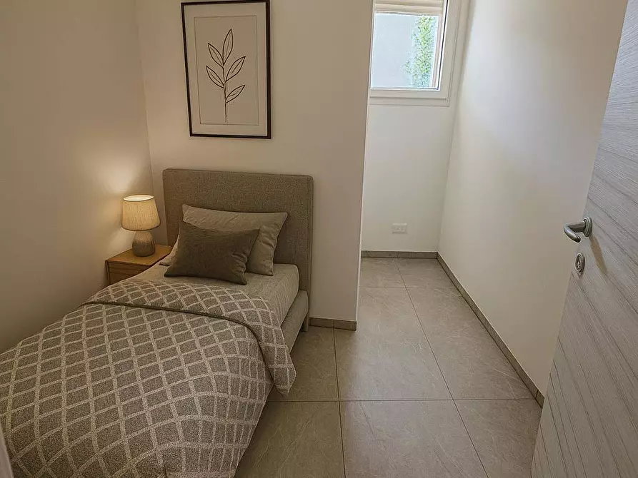 Immagine 6 di Appartamento in vendita  in Viale Malta a Riccione