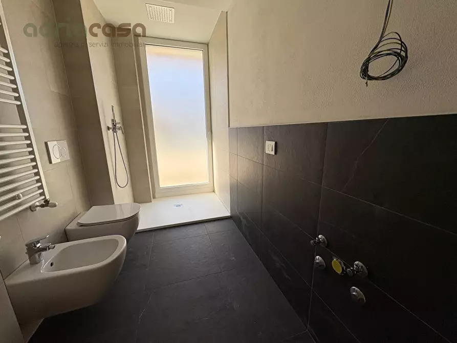 Immagine 7 di Appartamento in vendita  in Viale Emilia a Riccione
