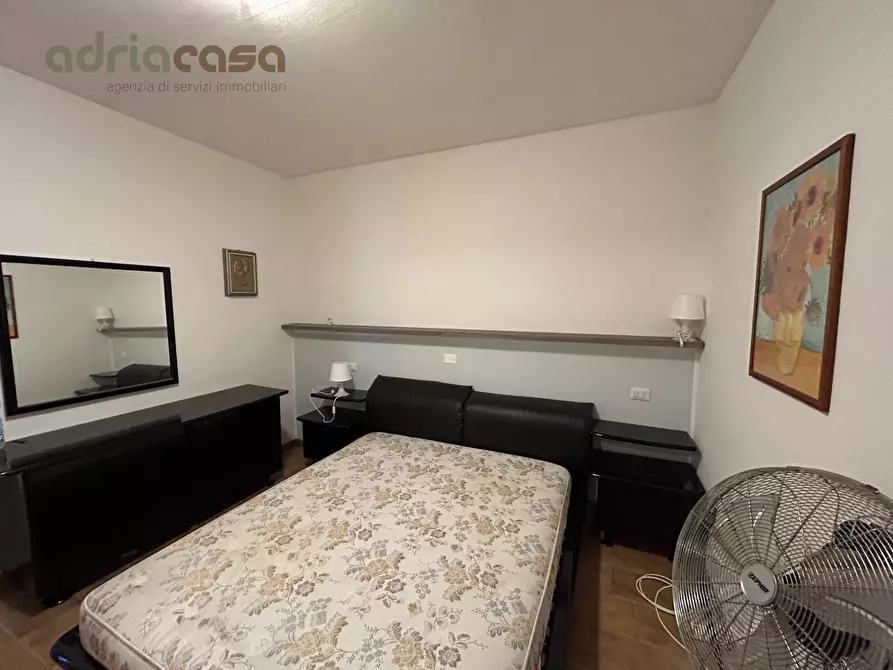 Immagine 8 di Appartamento in vendita  in Via Mancini a Cattolica