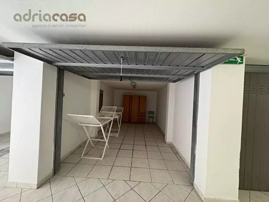 Immagine 9 di Appartamento in vendita  in Viale Trento Trieste a Riccione