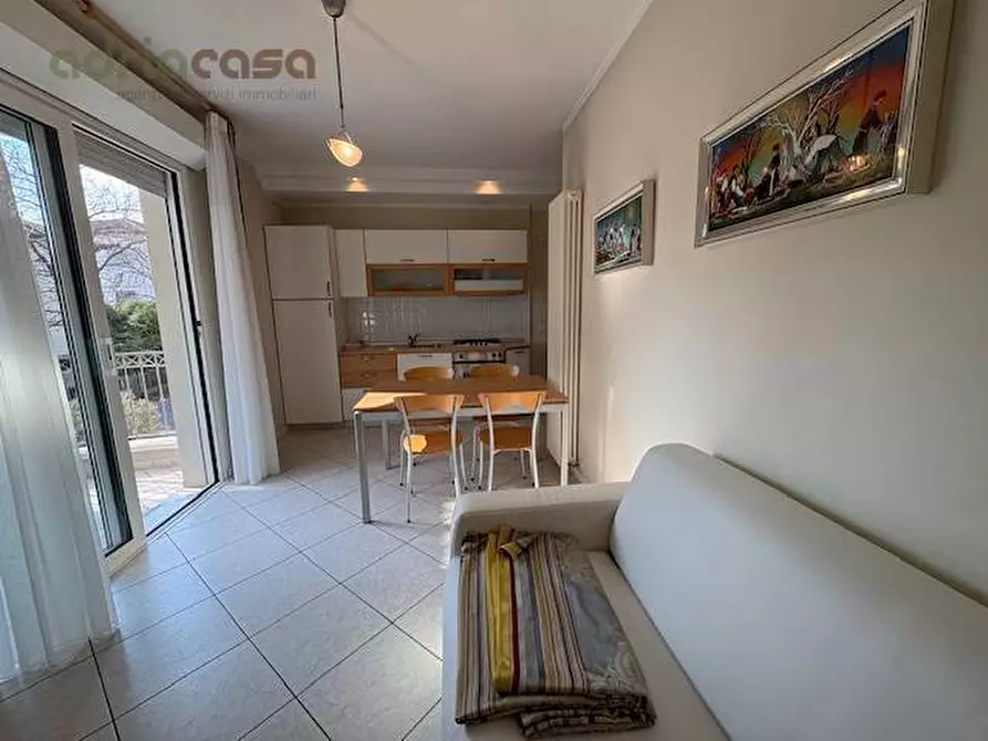 Immagine 8 di Appartamento in vendita  in Viale Trento Trieste a Riccione