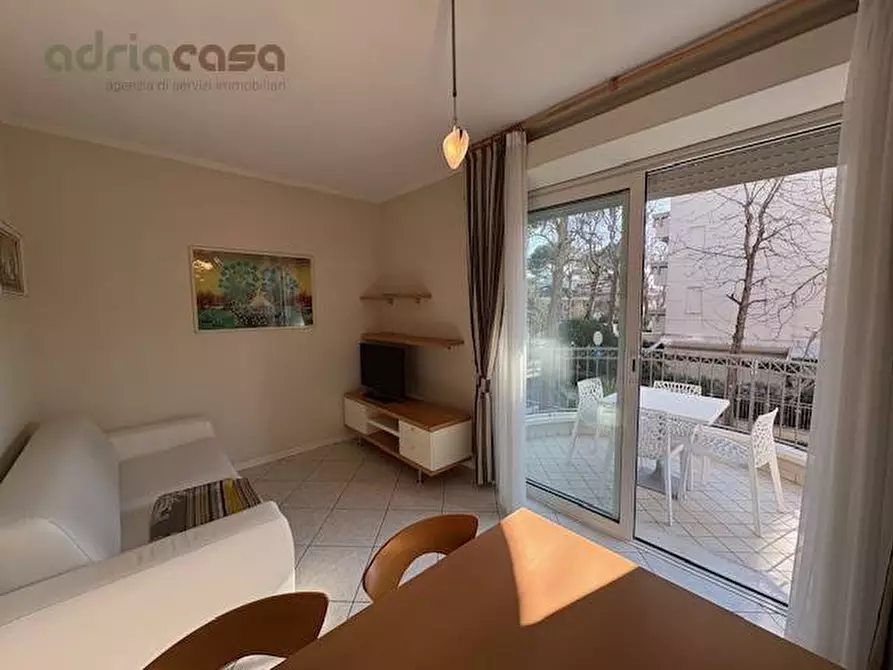 Immagine 1 di Appartamento in vendita  in Viale Trento Trieste a Riccione