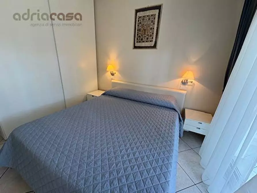 Immagine 11 di Appartamento in vendita  in Viale Trento Trieste a Riccione