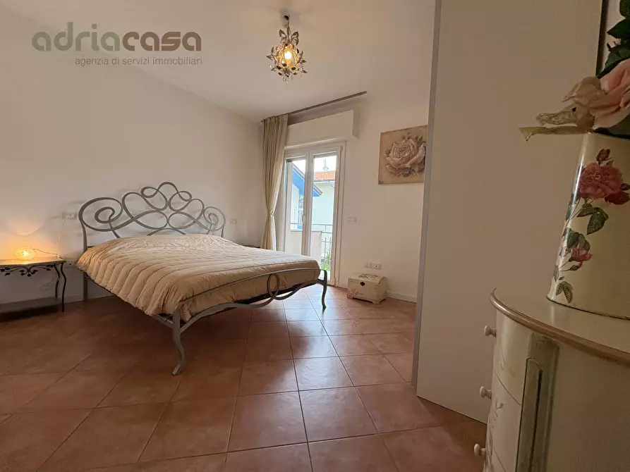 Immagine 12 di Appartamento in affitto  in Viale Emilia a Riccione