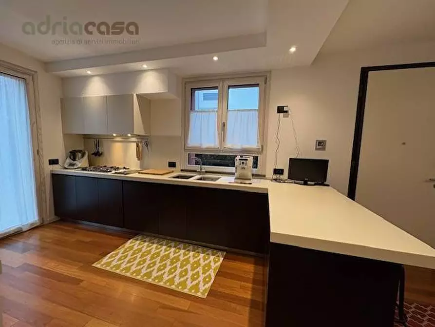 Immagine 2 di Villetta a schiera in vendita  in Via del Carro a Misano Adriatico