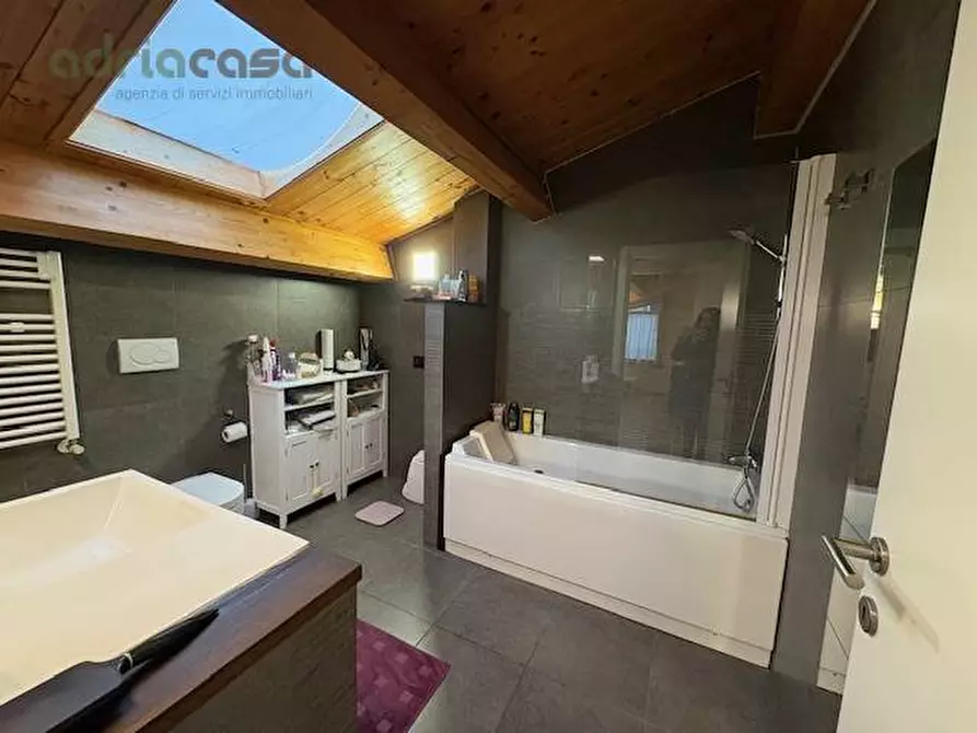 Immagine 16 di Villetta a schiera in vendita  in Via del Carro a Misano Adriatico