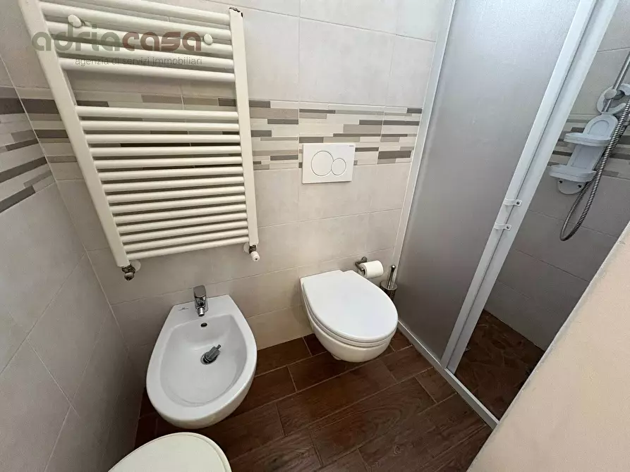 Immagine 3 di Appartamento in affitto  in Via Perosi a Riccione