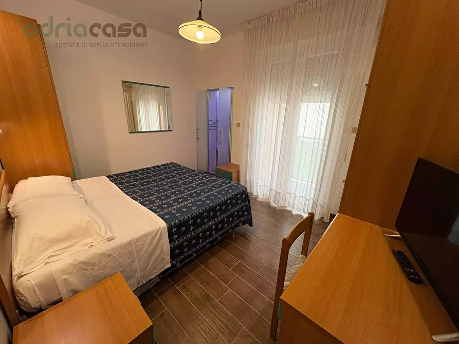 Immagine 3 di Appartamento in affitto  in Via Perosi a Riccione