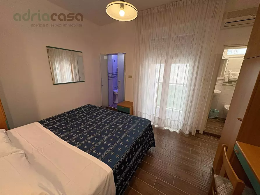 Immagine 5 di Appartamento in affitto  in Via Perosi a Riccione