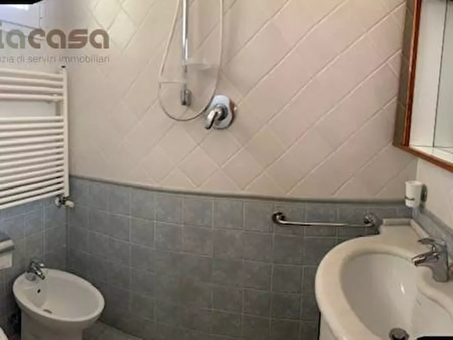 Immagine 4 di Appartamento in affitto  in Viale Tasso a Riccione