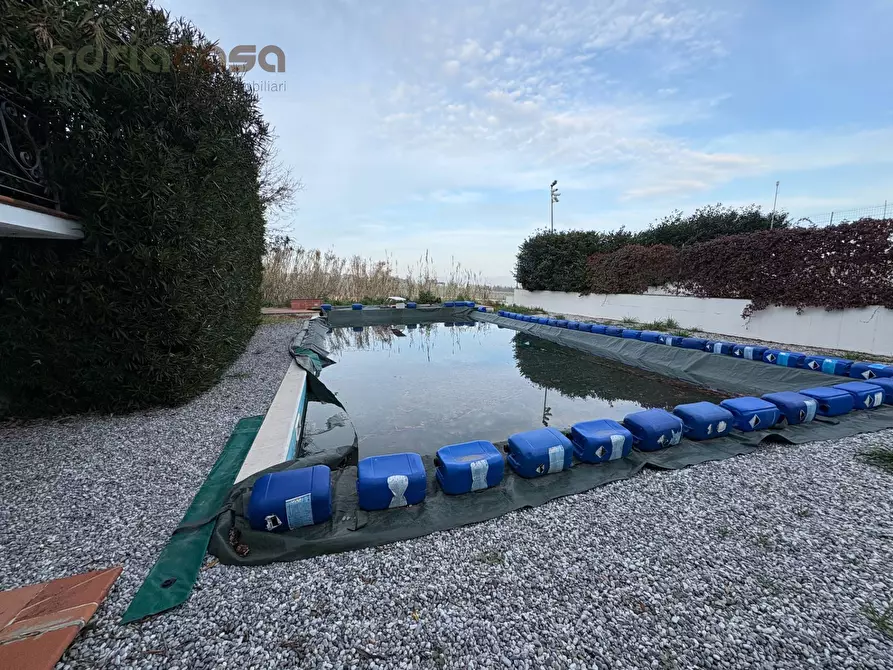 Immagine 15 di Villa in vendita  in Via Camilluccia a Misano Adriatico