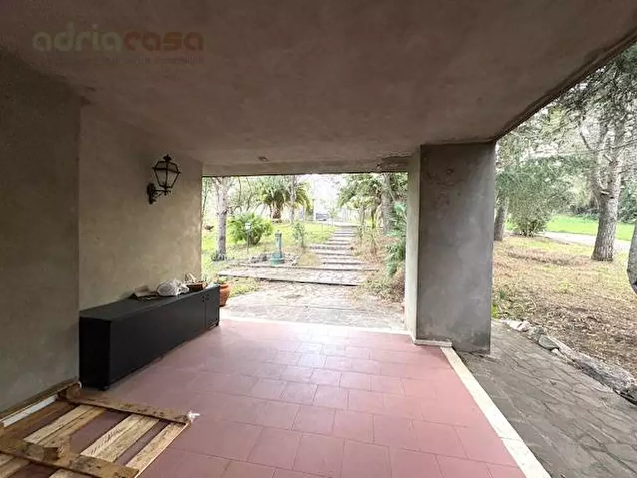 Immagine 17 di Villa in vendita  in Via Camilluccia a Misano Adriatico