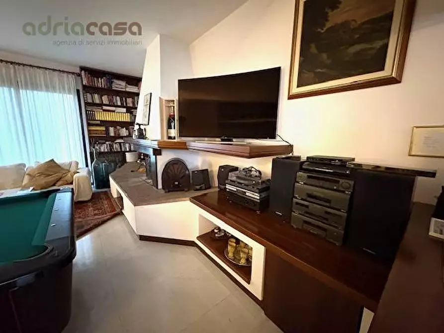 Immagine 12 di Villa in vendita  in Via Camilluccia a Misano Adriatico