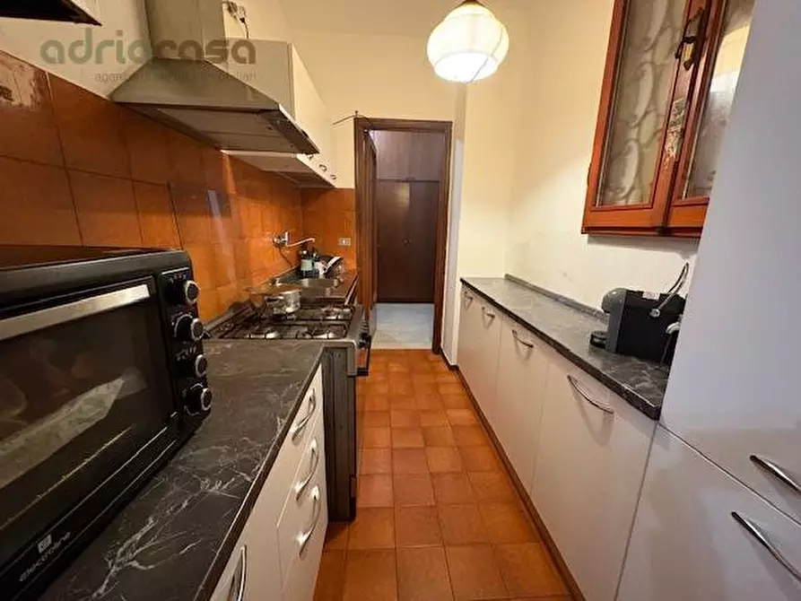 Immagine 6 di Appartamento in vendita  in Piazza Mercato a Cattolica