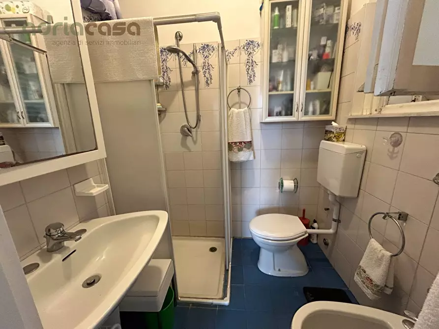 Immagine 18 di Appartamento in vendita  in Viale Dante Alighieri a Riccione