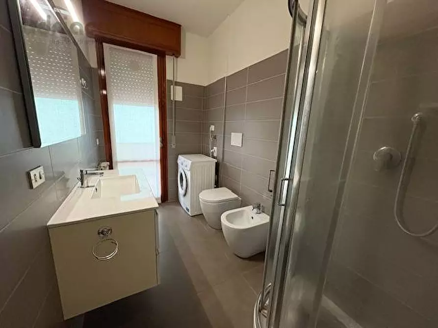 Immagine 8 di Appartamento in affitto  in Via Genova a Riccione