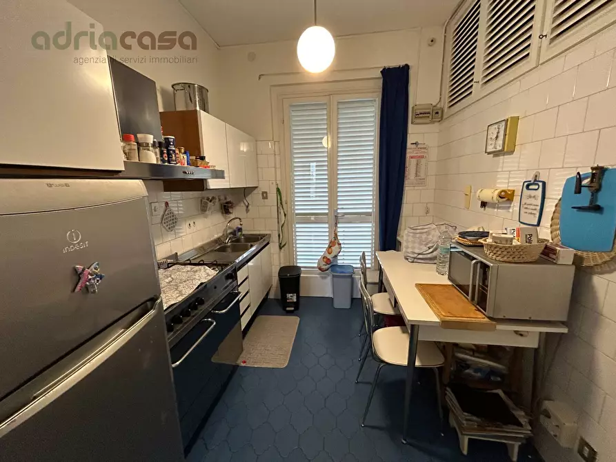 Immagine 7 di Villa in vendita  in Via d'Annunzio a Riccione