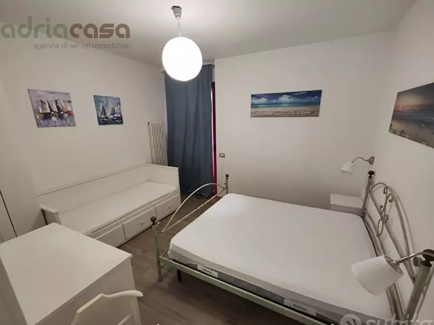 Immagine 5 di Appartamento in affitto  in Viale Tasso a Riccione