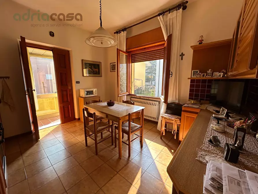 Immagine 3 di Casa indipendente in vendita  in Viale Portofino a Riccione