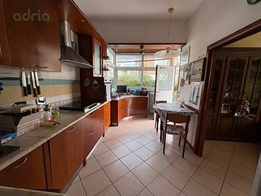 Immagine 2 di Appartamento in vendita  in Viale Trento Trieste a Riccione