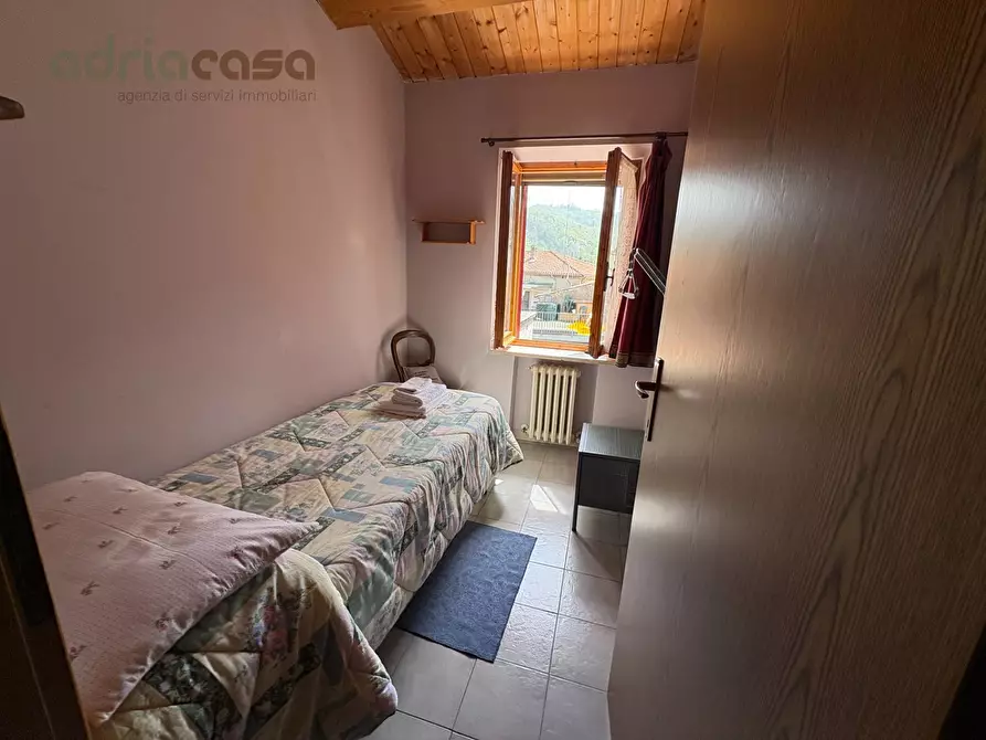 Immagine 11 di Casa indipendente in affitto  in Via Indipendenza a Monte Colombo