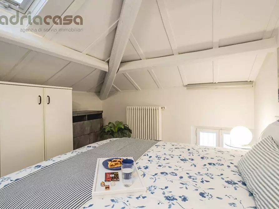 Immagine 11 di Appartamento in affitto  in Viale Verdi a Riccione