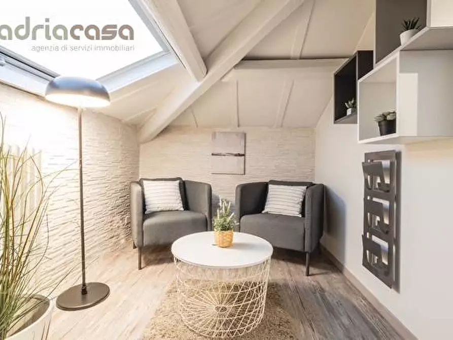 Immagine 13 di Appartamento in affitto  in Viale Verdi a Riccione