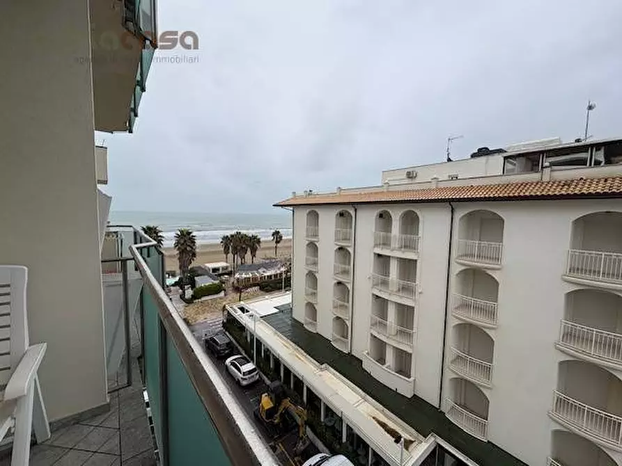 Immagine 11 di Appartamento in affitto  in Viale D'Annunzio a Riccione
