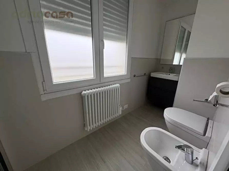 Immagine 6 di Appartamento in affitto  in Viale D'Annunzio a Riccione