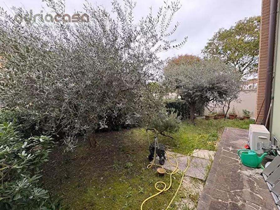 Immagine 6 di Appartamento in vendita  in Via Del Giglio a Cattolica