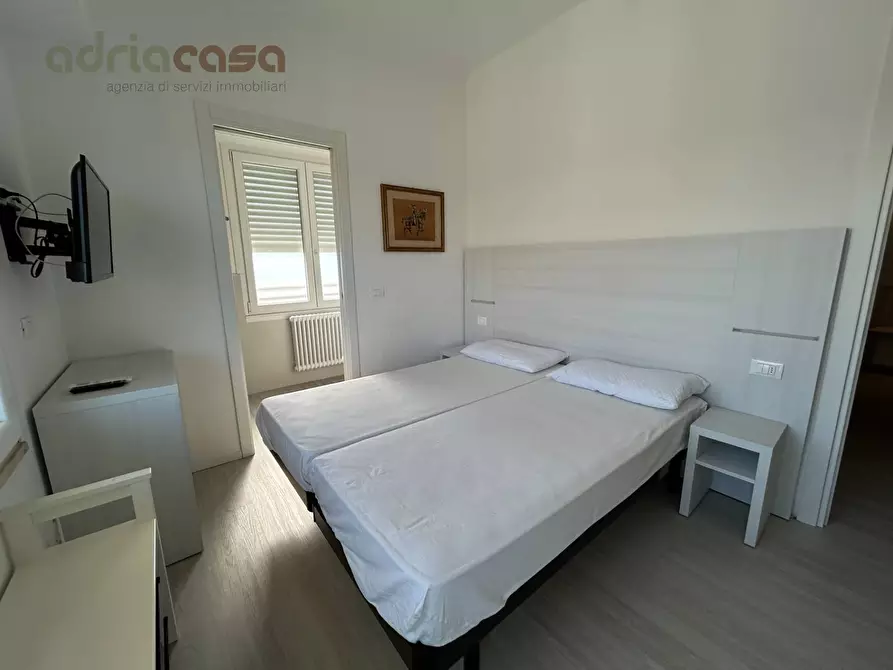 Immagine 12 di Appartamento in affitto  in Viale D'Annunzio a Riccione