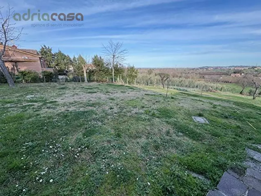 Immagine 15 di Casa semindipendente in vendita  in Via Marano a Coriano