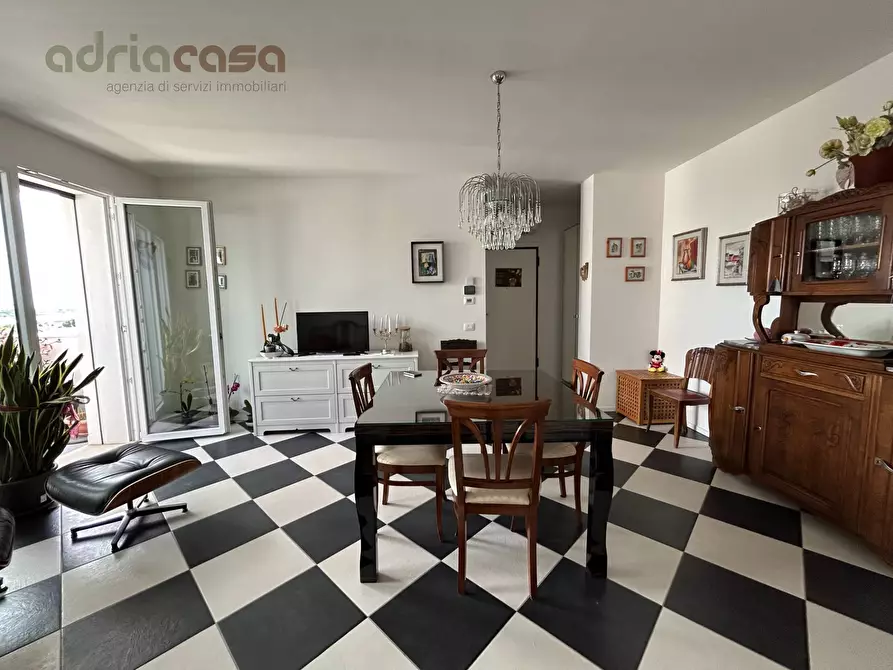 Immagine 1 di Appartamento in vendita  in Via della Repubblica a Coriano