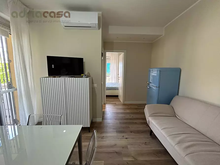 Immagine 1 di Appartamento in affitto  in Viale Finale Ligure a Riccione
