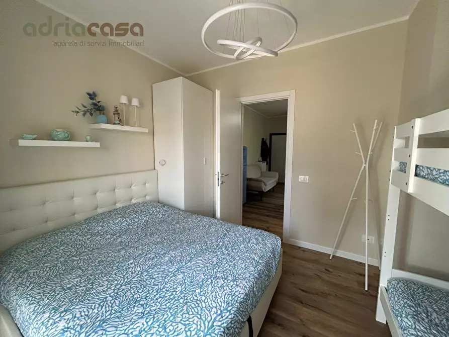 Immagine 8 di Appartamento in affitto  in Viale Finale Ligure a Riccione