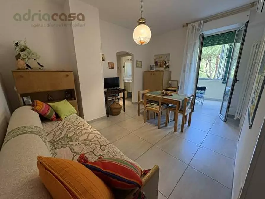Immagine 2 di Appartamento in vendita  in Corso Fratelli Cervi a Riccione