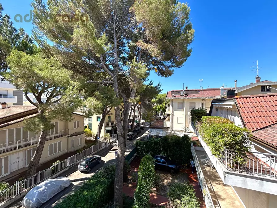 Immagine 13 di Appartamento in affitto  in Viale Dante Alighieri a Riccione