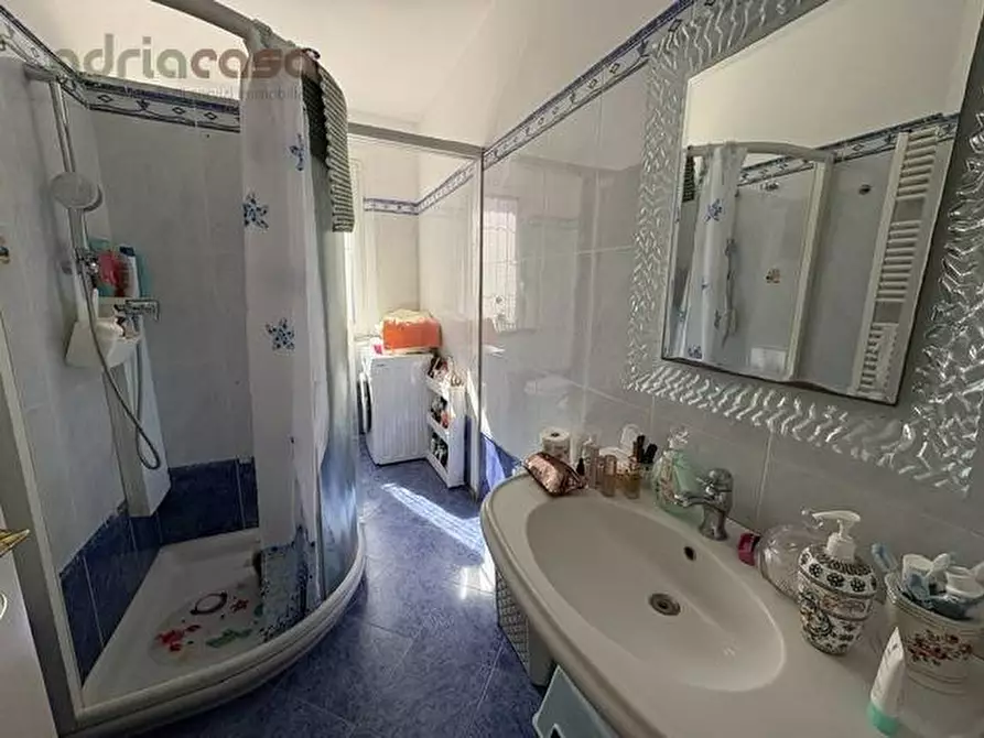 Immagine 7 di Villa in vendita  in Viale Malta a Riccione