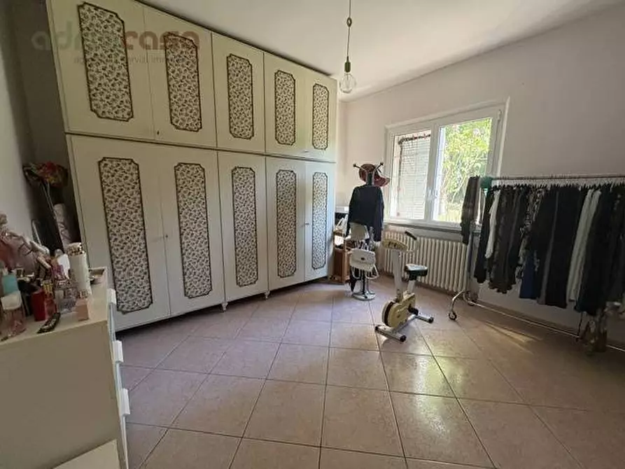 Immagine 9 di Villa in vendita  in Viale Malta a Riccione