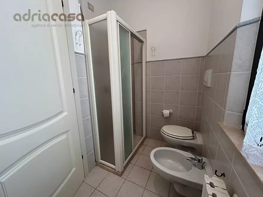 Immagine 13 di Appartamento in affitto  in Viale Ceccarini a Riccione