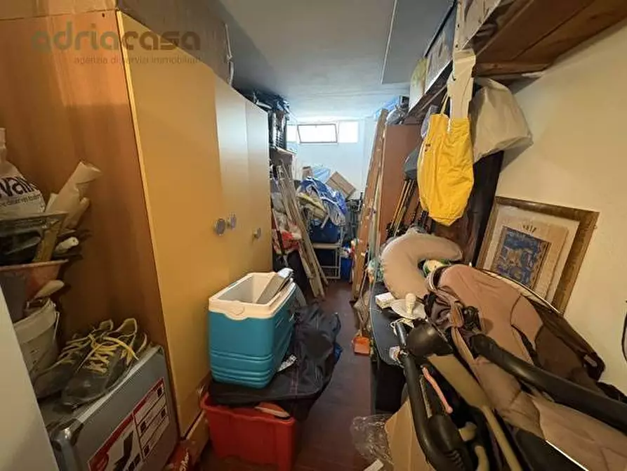 Immagine 12 di Appartamento in vendita  in Viale Regina Elena a Rimini