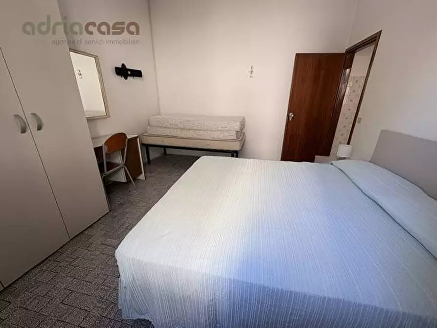 Immagine 6 di Appartamento in affitto  in Viale Dante Alighieri a Riccione