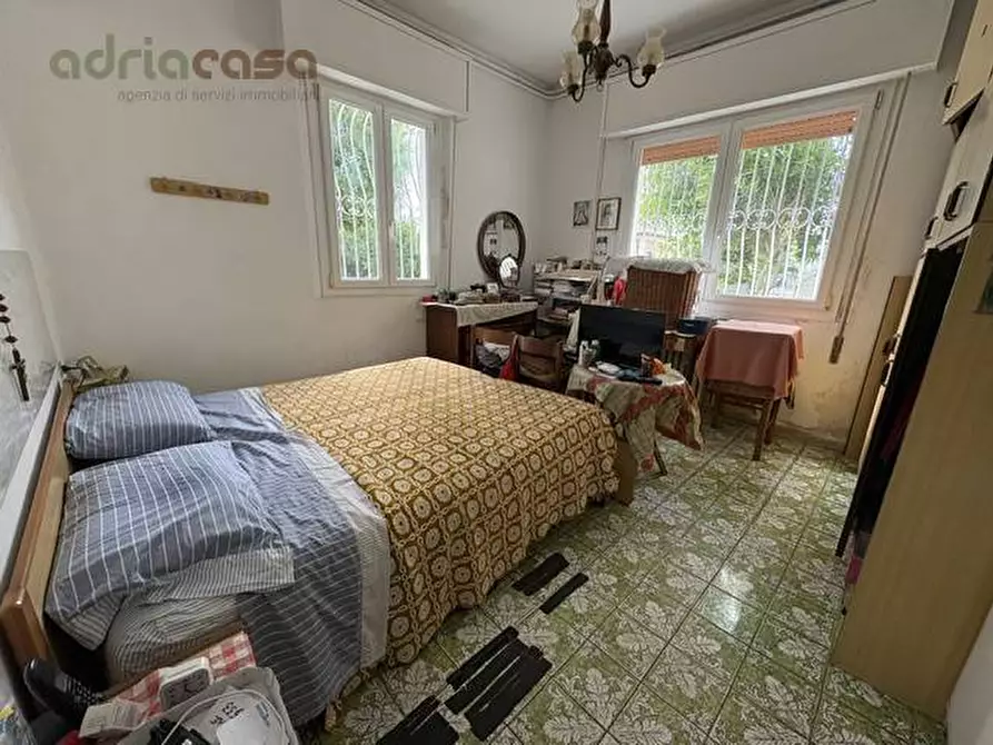 Immagine 4 di Appartamento in vendita  in Viale Verdi a Riccione