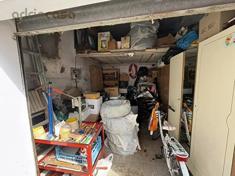 Immagine 7 di Appartamento in vendita  in Viale Verdi a Riccione