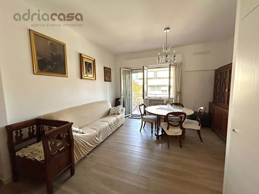 Immagine 2 di Appartamento in vendita  in Viale Emilia a Riccione
