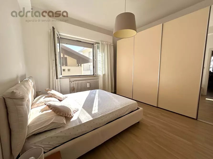 Immagine 7 di Appartamento in vendita  in Viale Emilia a Riccione