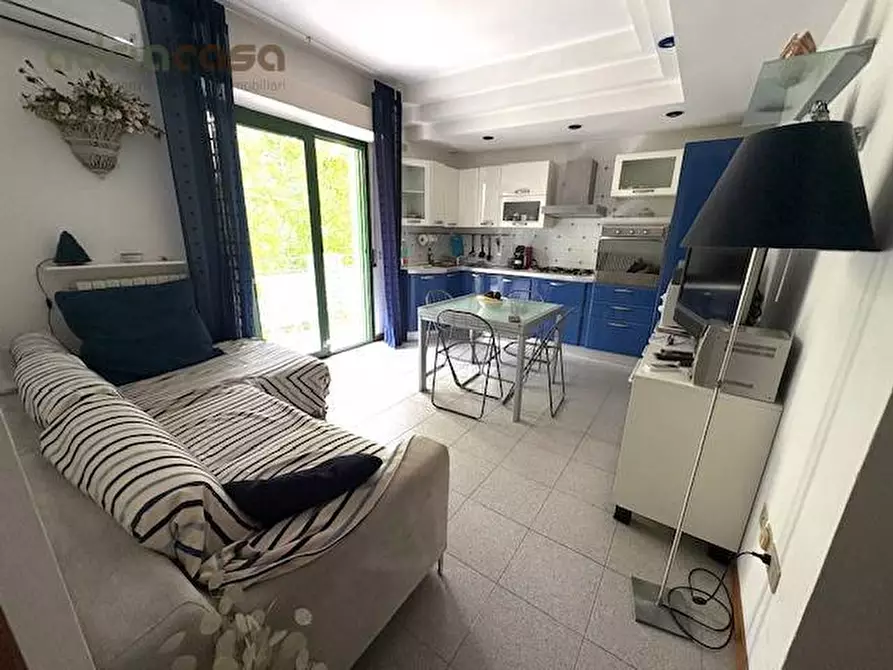 Immagine 1 di Appartamento in affitto  in Viale Trento Trieste a Riccione